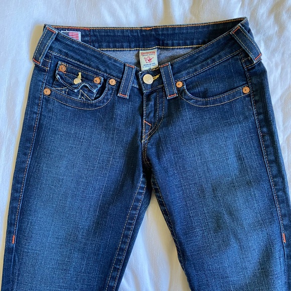 Women's True Religion Low Rise Joey Flared Jeans - Picture 5 of 8
